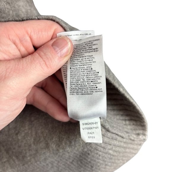 EUC Athleta Women’s Merino Wool Blend Leopard Crewneck Sweater in Gray/Cream Lg - Picture 9 of 11